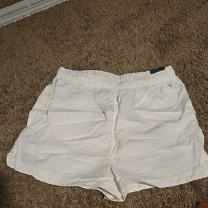 DSG High-Rise White Woven Shorts